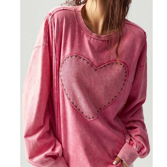 Cozy Pink Studded Heart Patch Oversized Long Sleeve Top - Picture 2 of 5